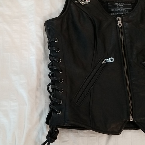 Harley Davidson leather motorcycle vest - Picture 4 of 7